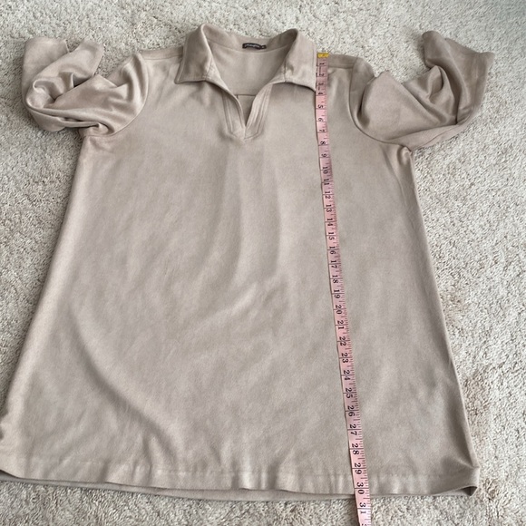 J. McLaughlin Faux Micro Suede V Neck 3/4 Slit Sleeve Tunic Size XL Tan - Picture 12 of 12